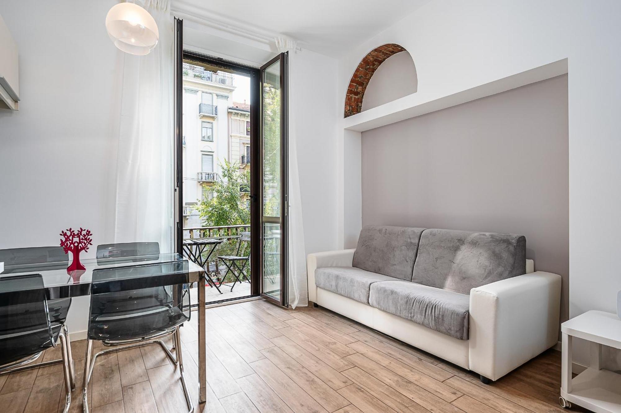 Classbnb - With Balcony Near The City Center Appartamento Milano