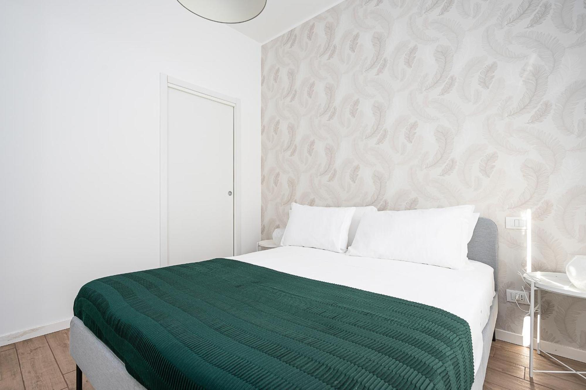 Classbnb - With Balcony Near The City Center Appartamento *